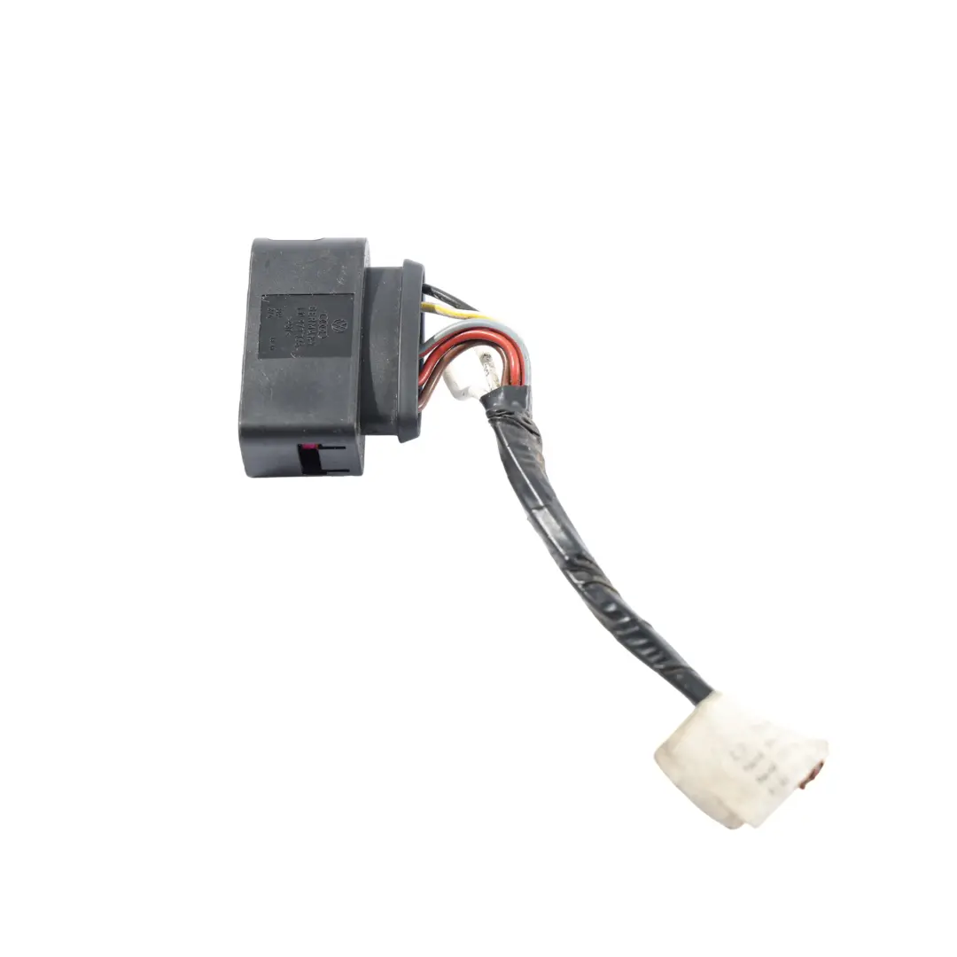 2k Rear Tail Light Lamp Plug Cable Left N/S to VW Volkswagen Caddy Maxi with Part number 2K2945096T VW Volkswagen Caddy Maxi 2k Rear Tail Light Lamp Plug Cable Left N/S - SKU 2K2945096T-1 - Part number 2K2945096T