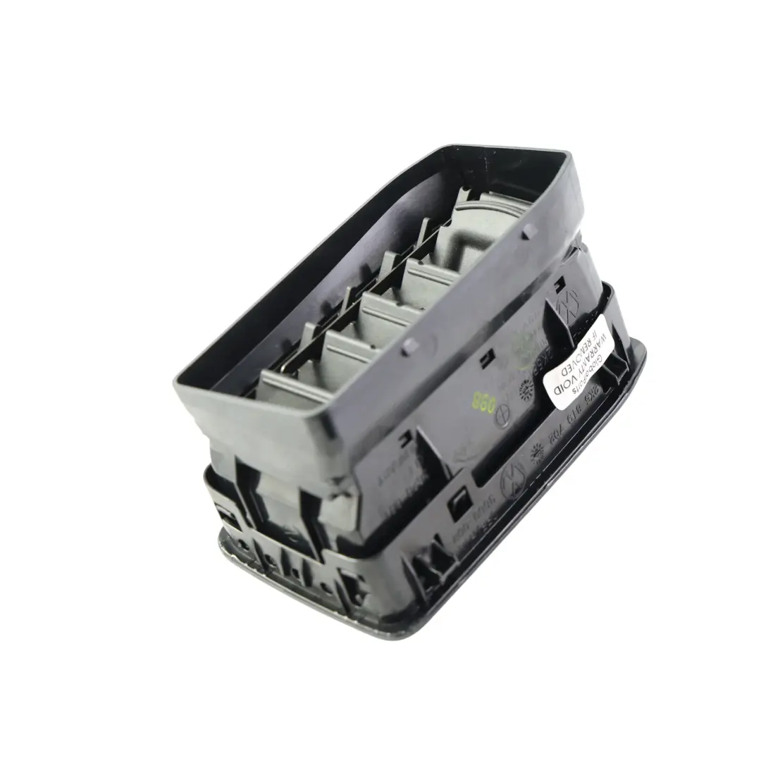 2K Armaturenbrett Lüftungsgitter Blende Rechts für Volkswagen Caddy mit Teilenummer 2K5819702A Volkswagen Caddy 2K Armaturenbrett Lüftungsgitter Blende Rechts - SKU 2K5819702A - Teilenummer 2K5819702A