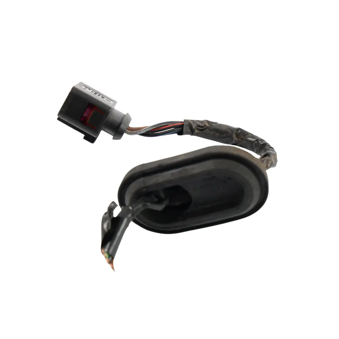 2K Rear Tail Light Lamp Plug Wiring Left N/S to VW Volkswagen Caddy Maxi with Part number 2K5945111C VW Volkswagen Caddy Maxi 2K Rear Tail Light Lamp Plug Wiring Left N/S - SKU 2K5945111C-2 - Part number 2K5945111C
