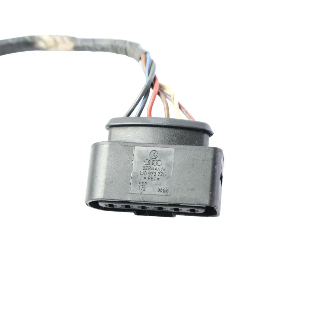 Volkswagen Caddy Maxi 2K Cableado Enchufe Luz Trasera Derecho - SKU 2K5945112C-2 - Número de pieza 2K5945112C