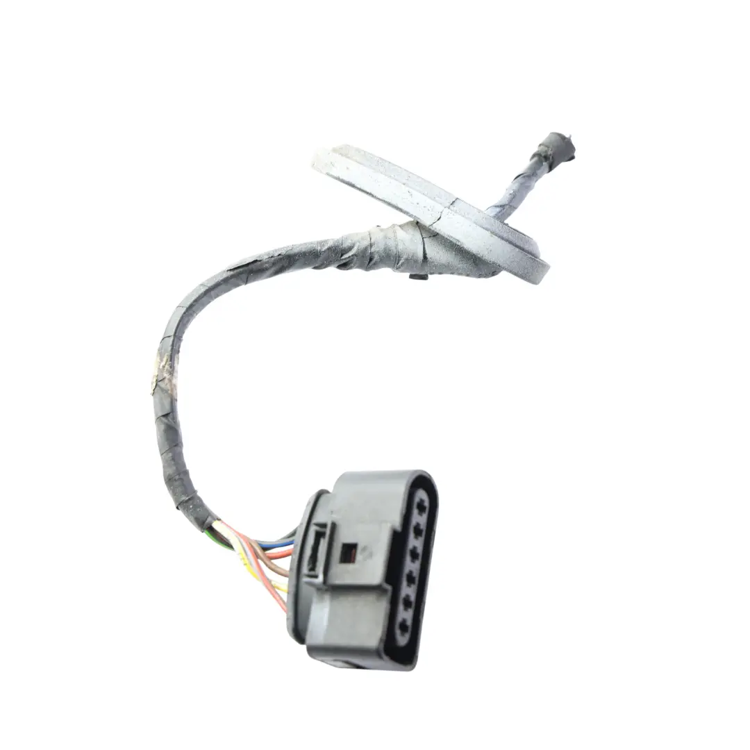 2k Rear Tail Light Lamp Wiring Plug Right O/S to Volkswagen Caddy Maxi with Part number 2K5945112C Volkswagen Caddy Maxi 2k Rear Tail Light Lamp Wiring Plug Right O/S - SKU 2K5945112C-2 - Part number 2K5945112C