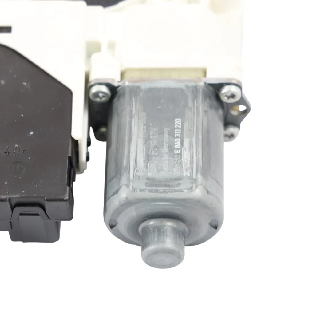 2K Front Window Regulator Motor Passenger Side to Volkswagen Caddy Maxi with Part number 2K5959702A Volkswagen Caddy Maxi 2K Front Window Regulator Motor Passenger Side - SKU RHD-2K5959702A - Part number 2K5959702A