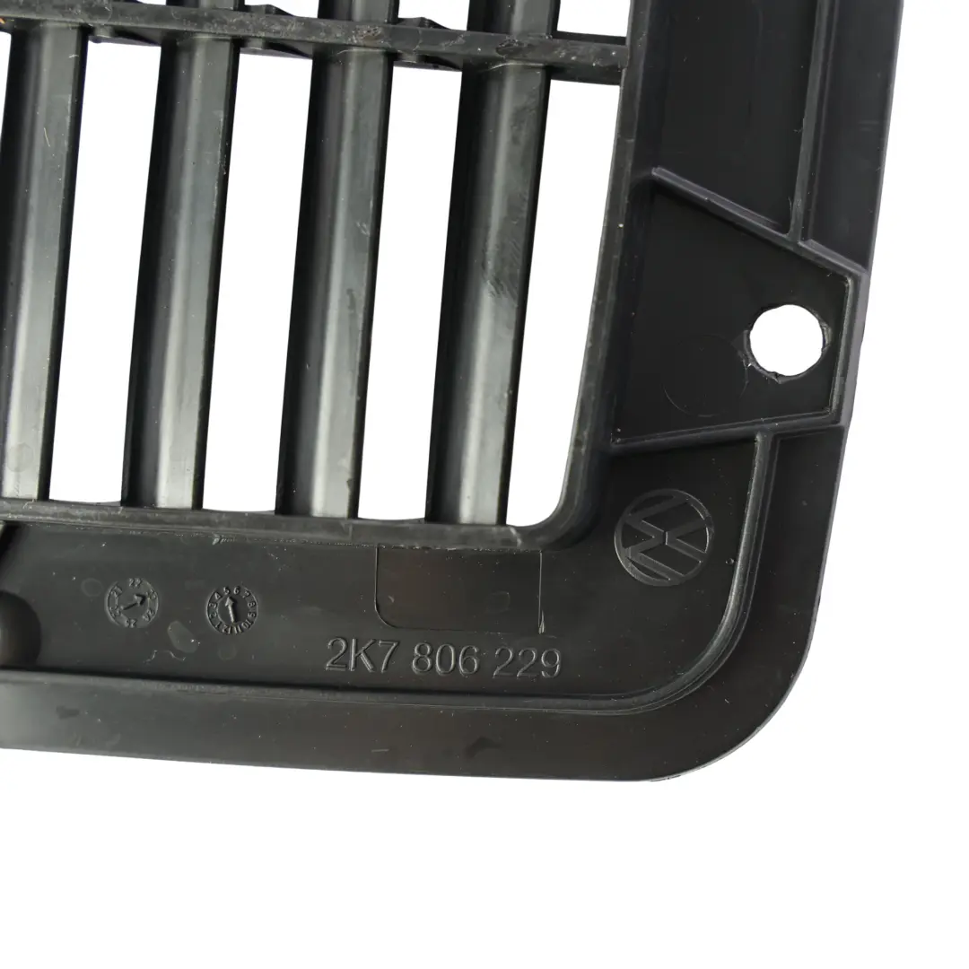 Soporte Guía Conducto Aire Cubierta Paso Rueda para Volkswagen Caddy SB con número de pieza 2K7806229 Volkswagen Caddy SB Soporte Guía Conducto Aire Cubierta Paso Rueda - SKU 2K7806229 - Número de pieza 2K7806229