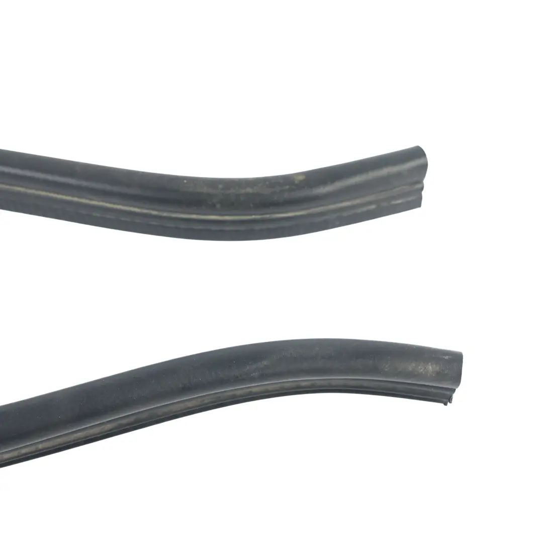 Panel Frontal Junta Goma Sellado Guardabarros para Volkswagen Caddy SB con número de pieza 2K7823723 Volkswagen Caddy SB Panel Frontal Junta Goma Sellado Guardabarros - SKU 2K7823723 - Número de pieza 2K7823723