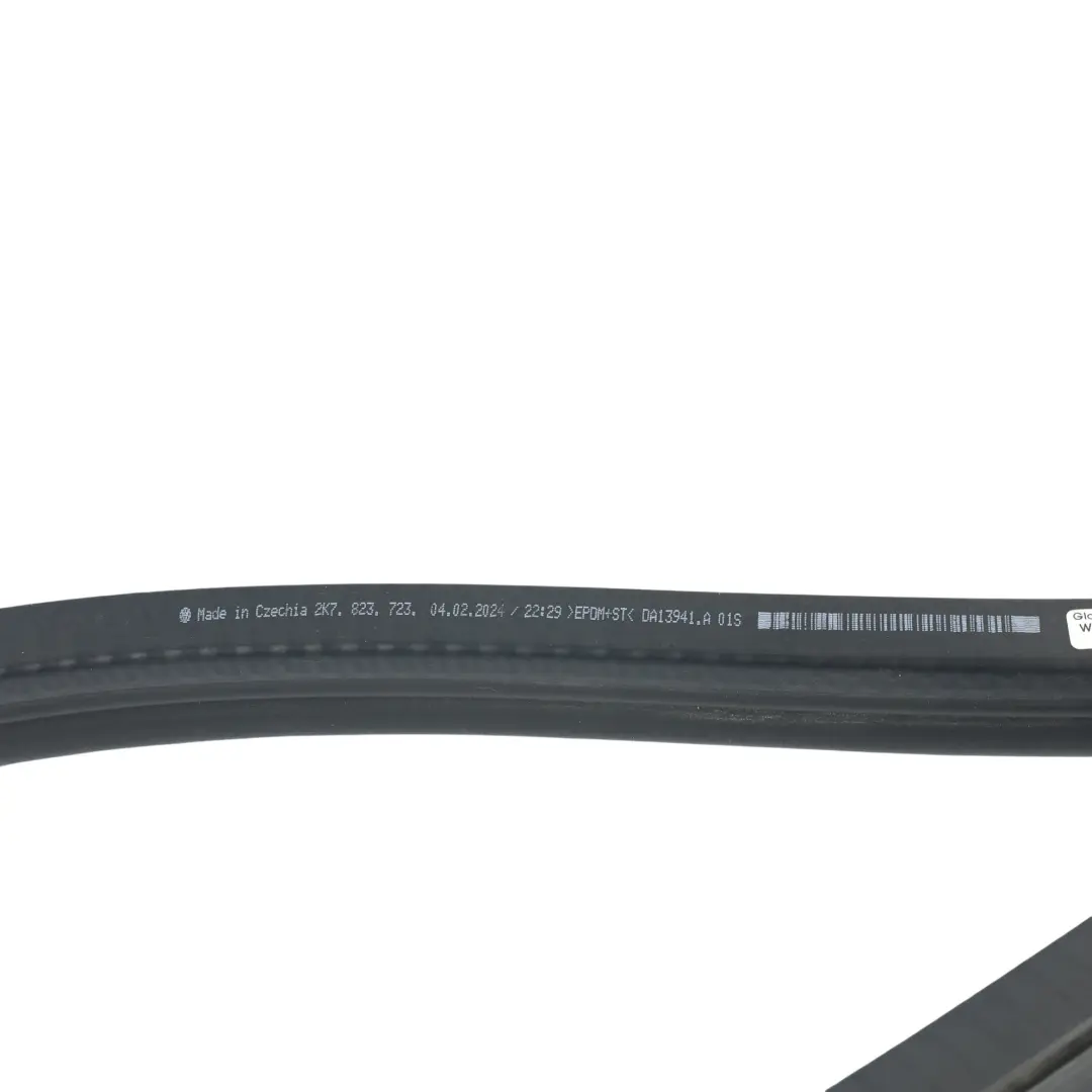 Panel Frontal Junta Goma Sellado Guardabarros para Volkswagen Caddy SB con número de pieza 2K7823723 Volkswagen Caddy SB Panel Frontal Junta Goma Sellado Guardabarros - SKU 2K7823723 - Número de pieza 2K7823723