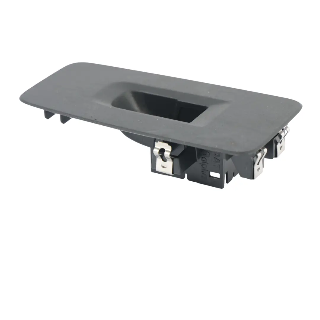 Encadrement Commande Vitre Porte Côté Passager pour Volkswagen Caddy SB à propos du numéro de pièce 2K7868247G Volkswagen Caddy SB Encadrement Commande Vitre Porte Côté Passager - SKU 2K7868247G - Numéro de pièce 2K7868247G