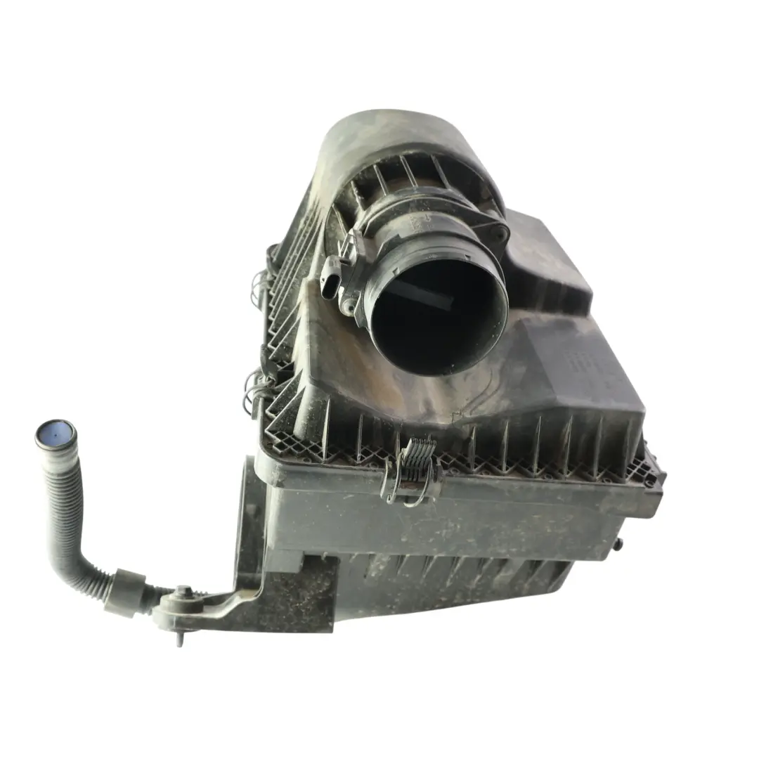 MK2 Scatola Filtro Aria 2.0 TDI Diesel per Volkswagen Crafter con numero di parte 2N0129607M Volkswagen Crafter MK2 Scatola Filtro Aria 2.0 TDI Diesel - SKU 2N0129607M - Numero di parte 2N0129607M