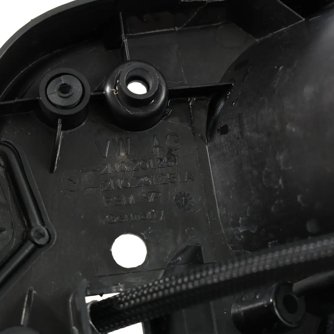 Volkswagen Crafter Sy TR Soporte Carcasa Tapa Boca Llenado Combustible - SKU 2N0201251-1 - Número de pieza 2N0201251
