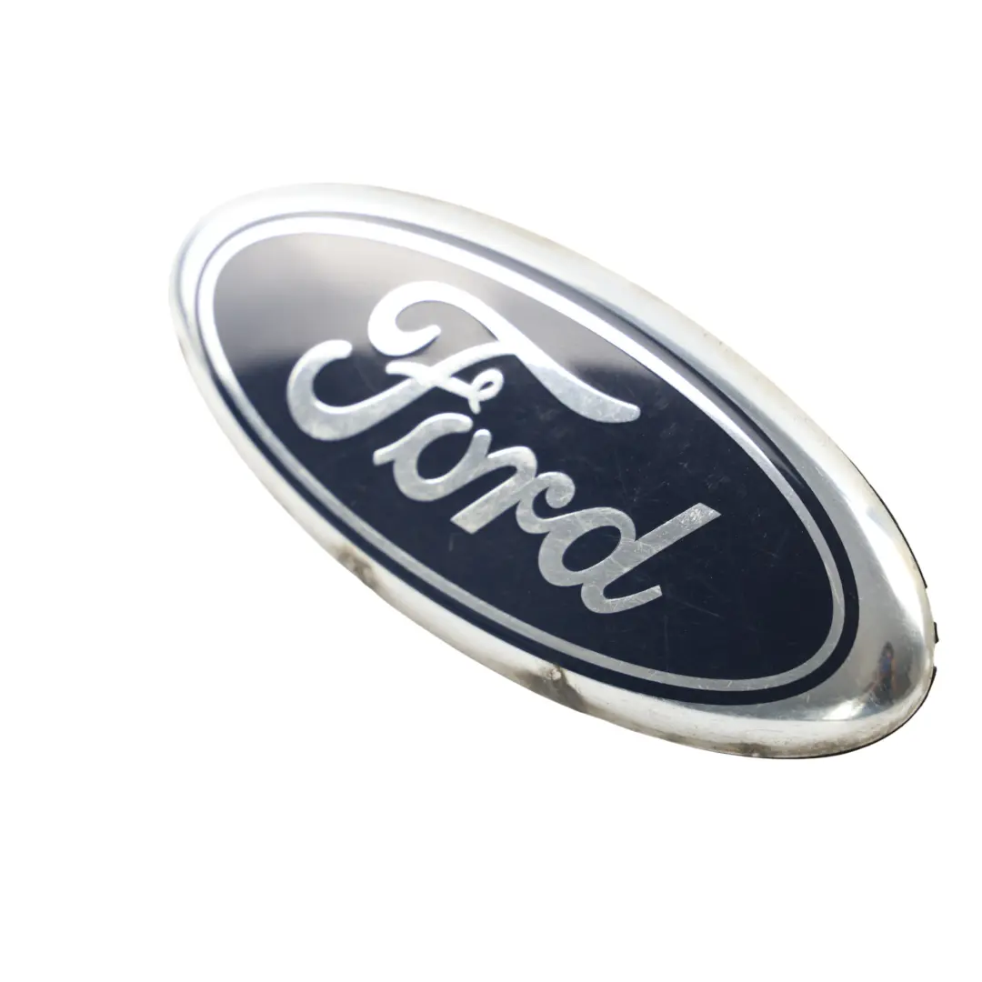 Kofferraum Heckklappe Emblem Abzeichen 2N11-N425A52-AA für Ford Kuga mit Teilenummer 2494973 Ford Kuga Kofferraum Heckklappe Emblem Abzeichen 2N11-N425A52-AA - SKU 2494973-1 - Teilenummer 2494973