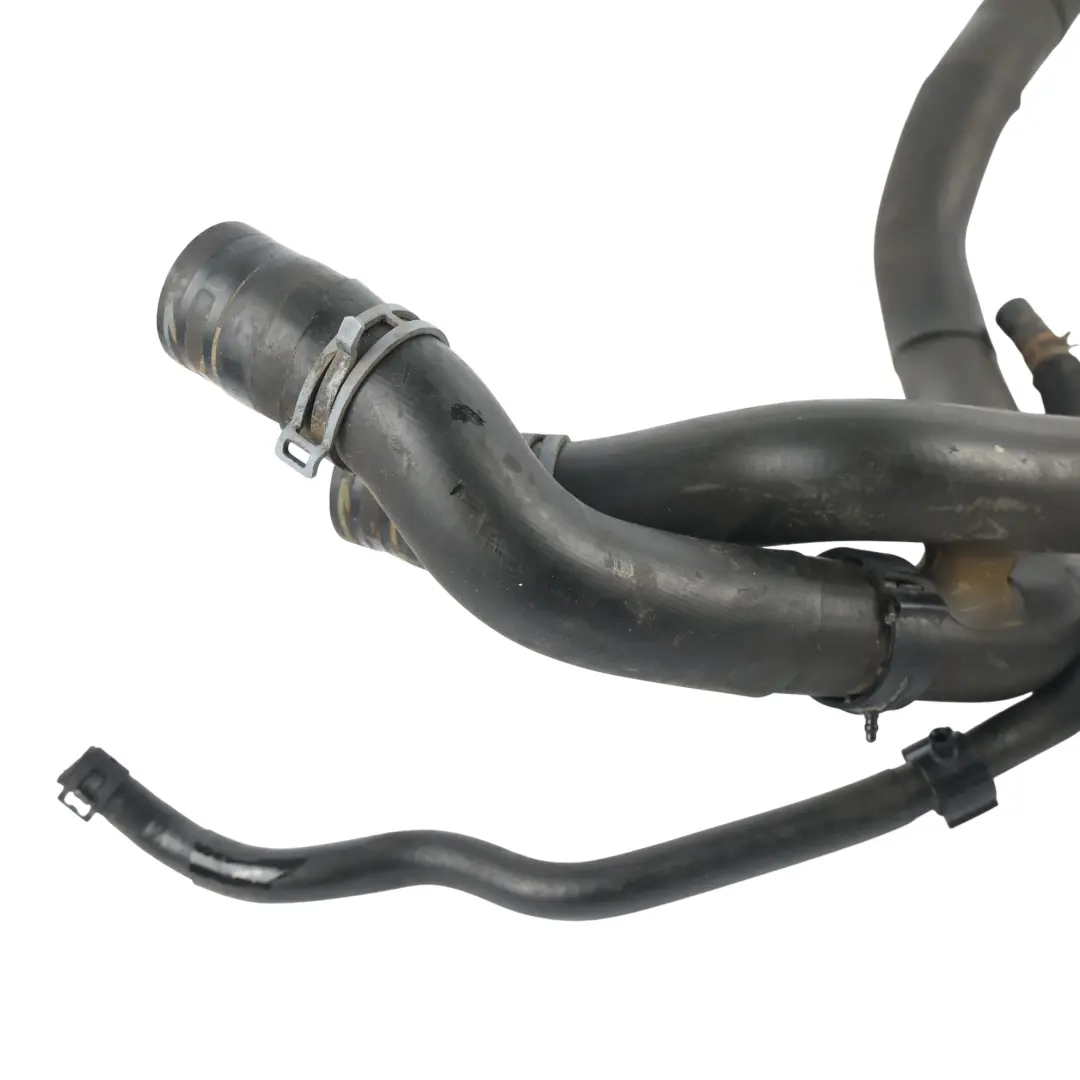 MK5 Audi A1 GB Tubo Radiatore Liquido Refrigerante Destro per Seat Ibiza con numero di parte 2Q0121049AK Seat Ibiza MK5 Audi A1 GB Tubo Radiatore Liquido Refrigerante Destro - SKU 2Q0121049AK - Numero di parte 2Q0121049AK