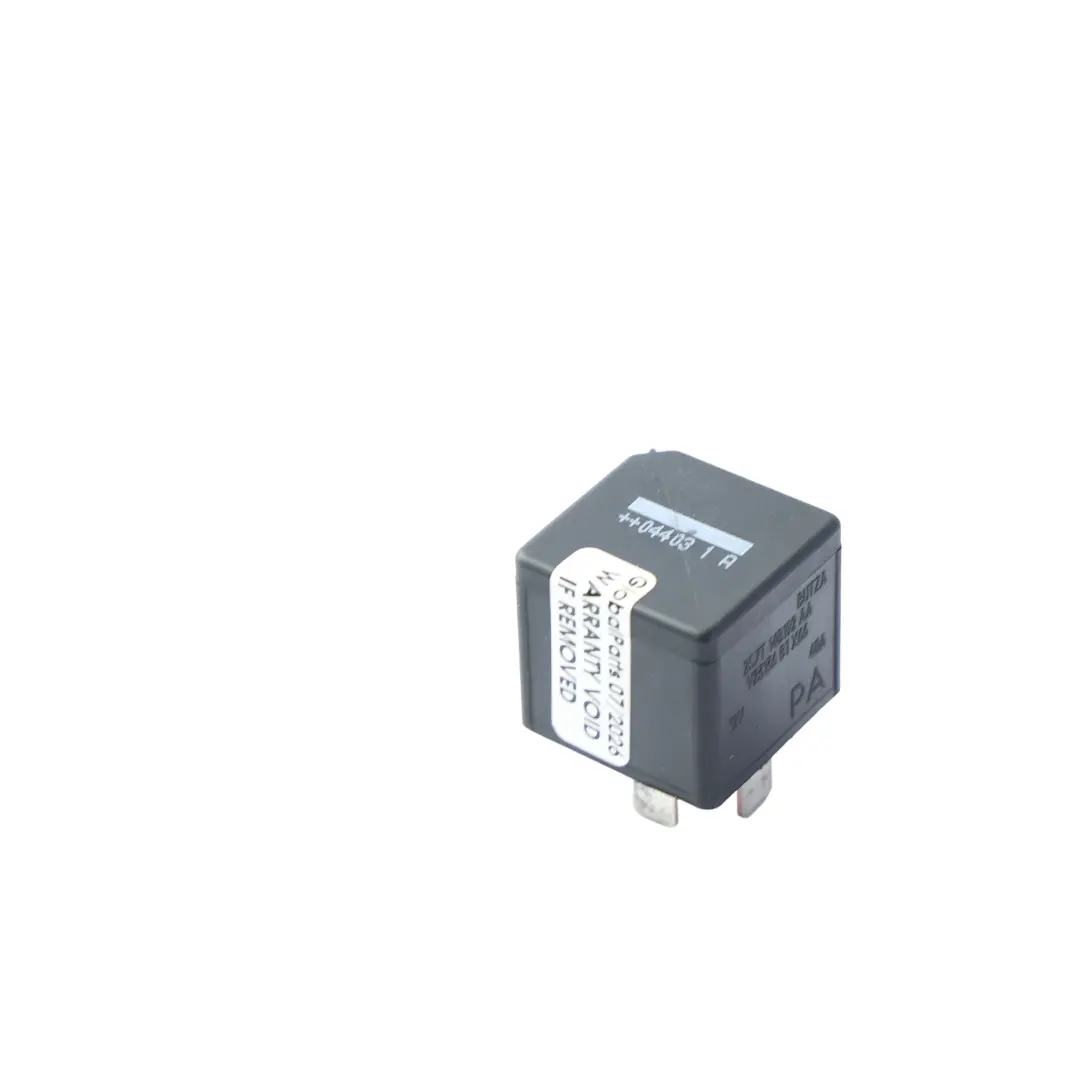 Range Rover L322 Relais Noir 4 Broches 12V 40A - SKU 2S7T-14B192-AA - Numéro de pièce 2S7T-14B192-AA