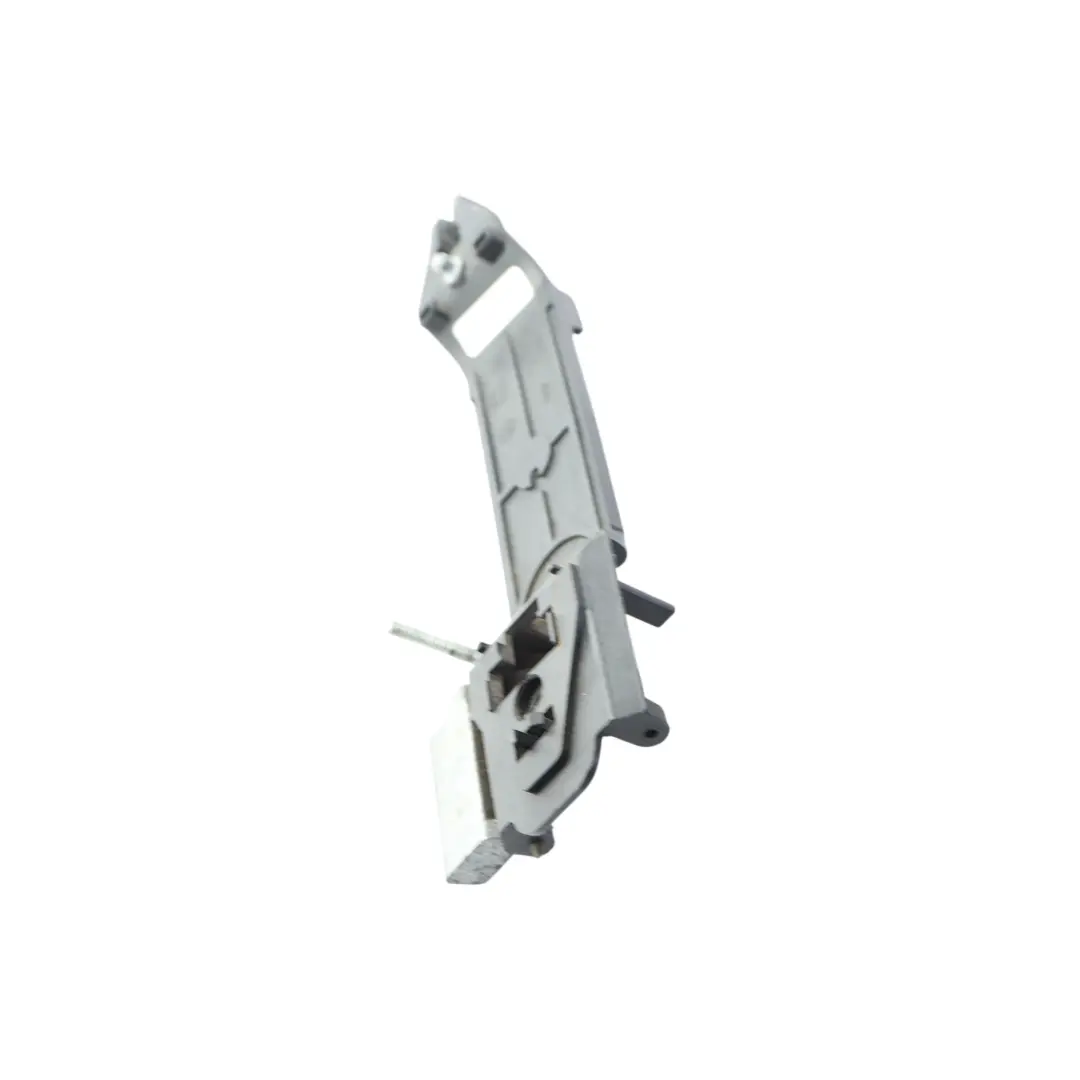 Staffa Maniglia Porta Anteriore Sinistra per Ford Transit Connect con numero di parte 2T14-V224A37-AJ Ford Transit Connect Staffa Maniglia Porta Anteriore Sinistra - SKU 2T14-V224A37-AJ - Numero di parte 2T14-V224A37-AJ