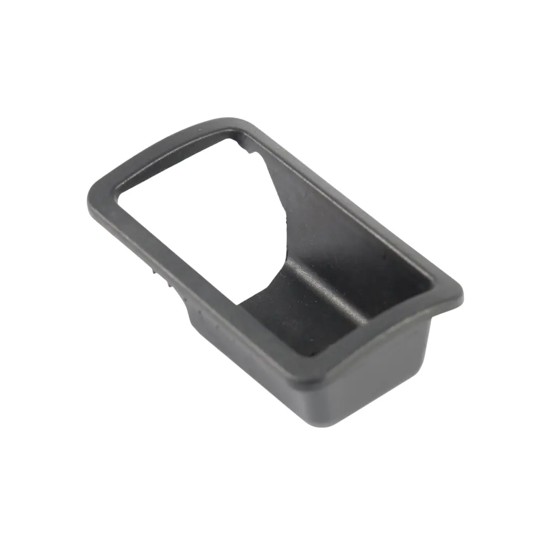 Carcasa Manija Puerta Izquierda para Ford Transit Connect con número de pieza 2T14-V22621-ACYYGZ Ford Transit Connect Carcasa Manija Puerta Izquierda - SKU 2T14-V22621-ACYYGZ - Número de pieza 2T14-V22621-ACYYGZ