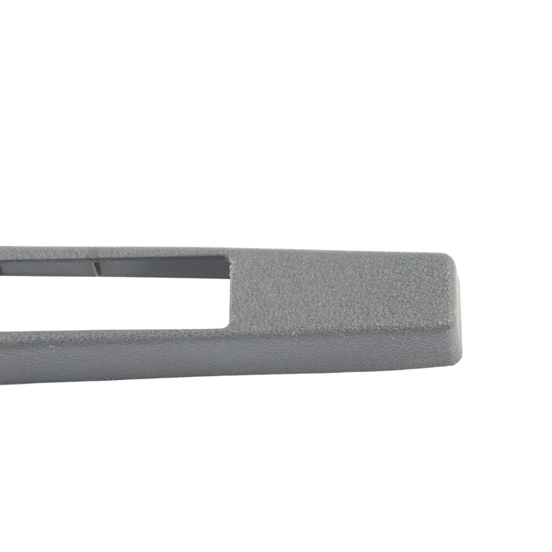 Mk1 Listwa Regulatora Pasa Przednia Prawa do Ford Transit Connect o numerze 2T14-V24582 Ford Transit Connect Mk1 Listwa Regulatora Pasa Przednia Prawa - SKU 2T14-V24582 - Numer Części 2T14-V24582