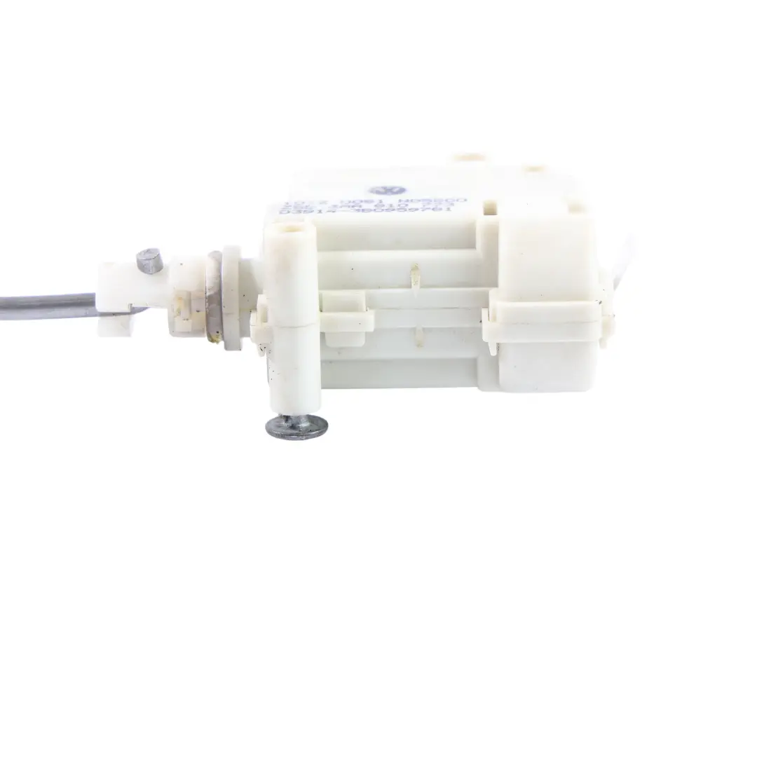 Moteur Actionneur Trappe Carburant pour Volkswagen Passat B7 à propos du numéro de pièce 3AA810773 Volkswagen Passat B7 Moteur Actionneur Trappe Carburant - SKU 3AA810773 - Numéro de pièce 3AA810773