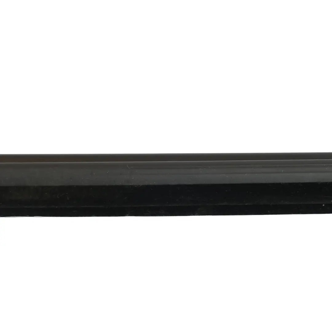 Door Window Lower Rubber Water Seal Front Right O/S to VW Passat B7 with Part number 3AA837472A VW Passat B7 Door Window Lower Rubber Water Seal Front Right O/S - SKU 3AA837472A - Part number 3AA837472A