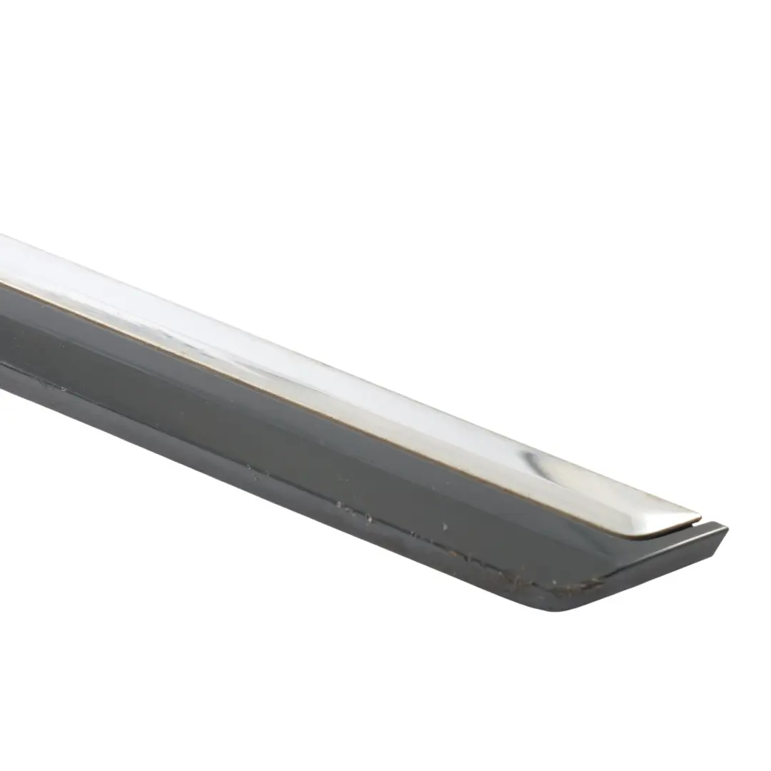 Volkswagen Passat B7 Moulure Porte Arrière Gauche Gris Urano I7F - SKU 3AA854949A-URG - Numéro de pièce 3AA854949A