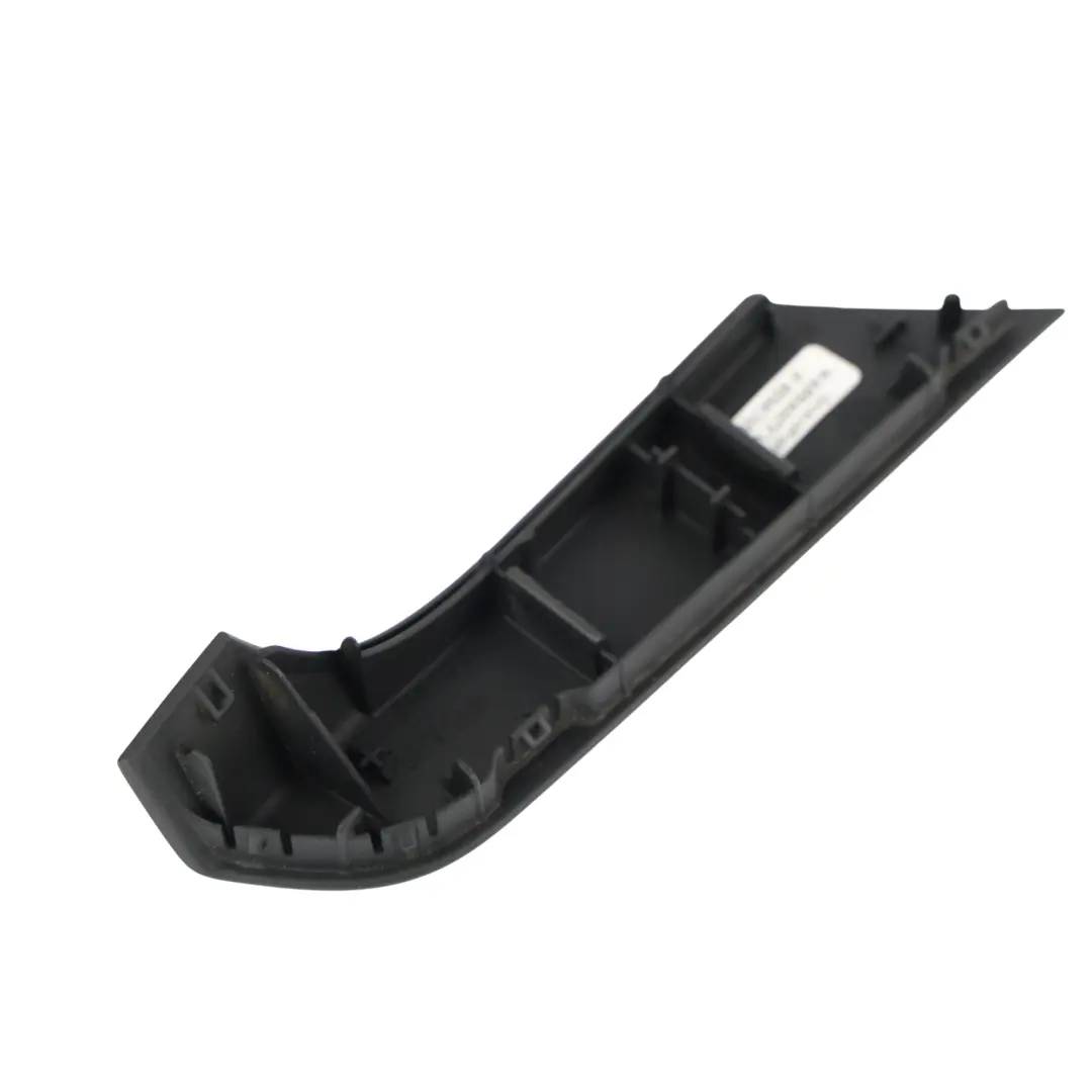 VW Volkswagen Passat B7 Door Pull Trim Front Right O/S - SKU 3AA867172 - Part number 3AA867172