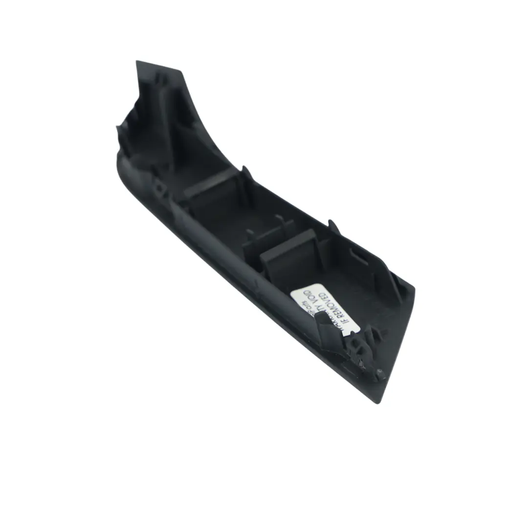 Osłona Klamki Drzwi Tylny Prawy do Volkswagen Passat B7 o numerze 3AA867372 Volkswagen Passat B7 Osłona Klamki Drzwi Tylny Prawy - SKU 3AA867372 - Numer Części 3AA867372