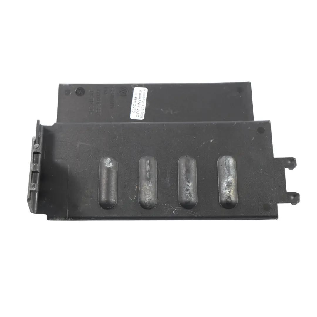 Support Cache Module Calculateur Moteur pour Volkswagen Passat B7 à propos du numéro de pièce 3AA906337 Volkswagen Passat B7 Support Cache Module Calculateur Moteur - SKU 3AA906337 - Numéro de pièce 3AA906337