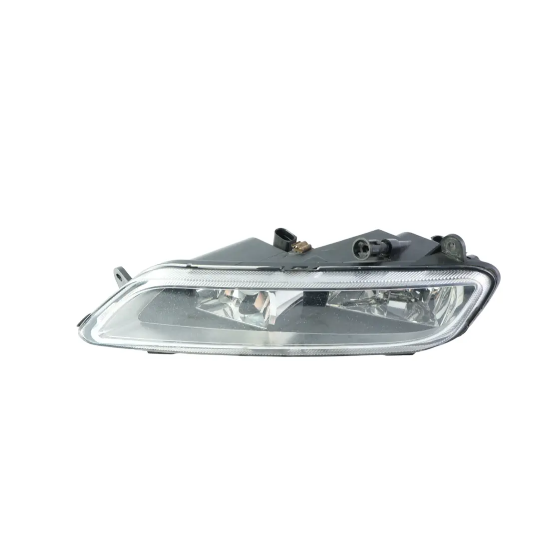 Volkswagen Passat B7 Fog Light Lamp Day Light Front Right O/S - SKU 3AA941662F - Part number 3AA941662F