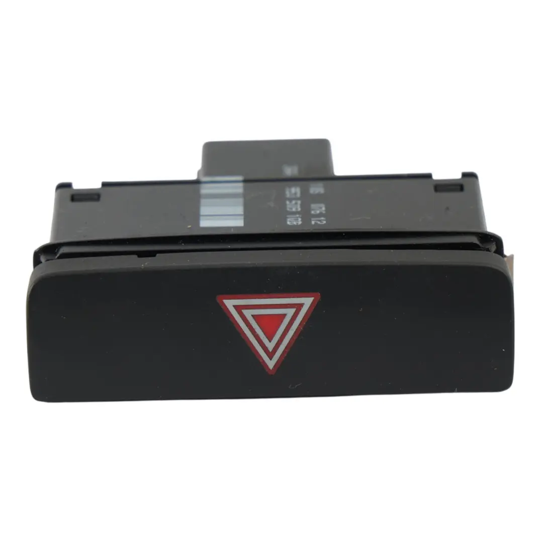 Volkswagen Passat B7 Interruptor Botón Luz Advertencia Emergencia - SKU 3AA953509 - Número de pieza 3AA953509
