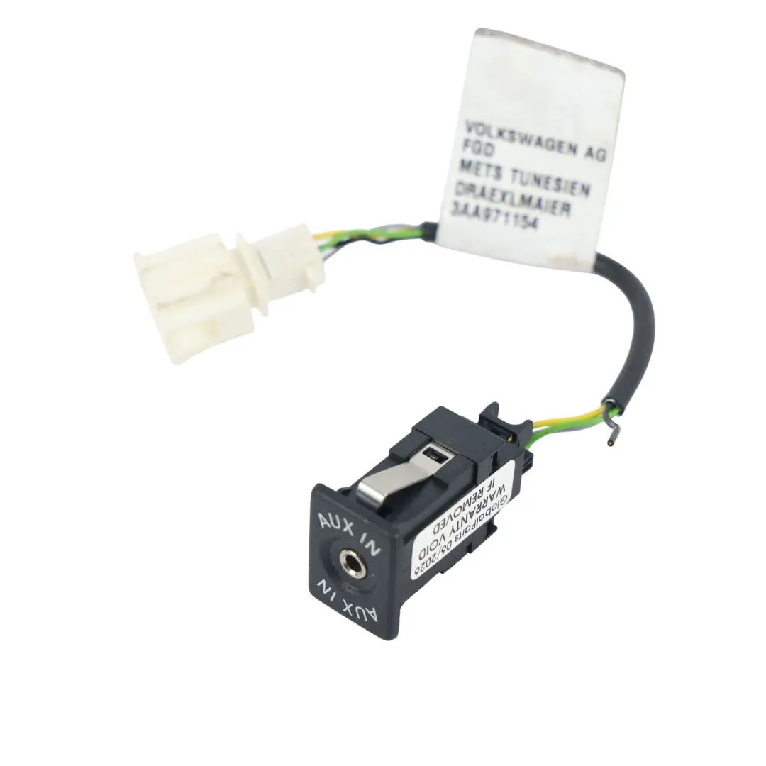 Volkswagen Passat B7 Cableado Conector Puerto Entrada Aux - SKU 3AA971154 - Número de pieza 3AA971154