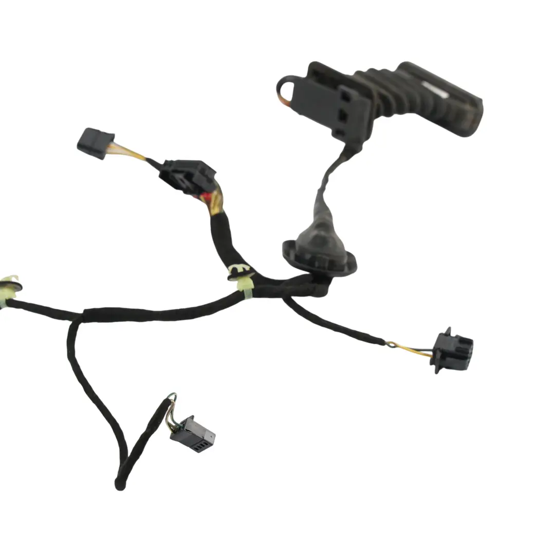 Cableado Arnés Puerta Trasera Izquierda para Volkswagen Passat B7 con número de pieza 3AA971693CB Volkswagen Passat B7 Cableado Arnés Puerta Trasera Izquierda - SKU 3AA971693CB - Número de pieza 3AA971693CB