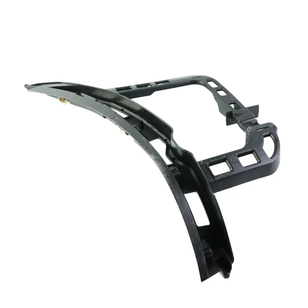 Support Fixation Pare-Chocs Arrière Gauche pour Volkswagen Passat B7 à propos du numéro de pièce 3AF807377 Volkswagen Passat B7 Support Fixation Pare-Chocs Arrière Gauche - SKU 3AF807377 - Numéro de pièce 3AF807377