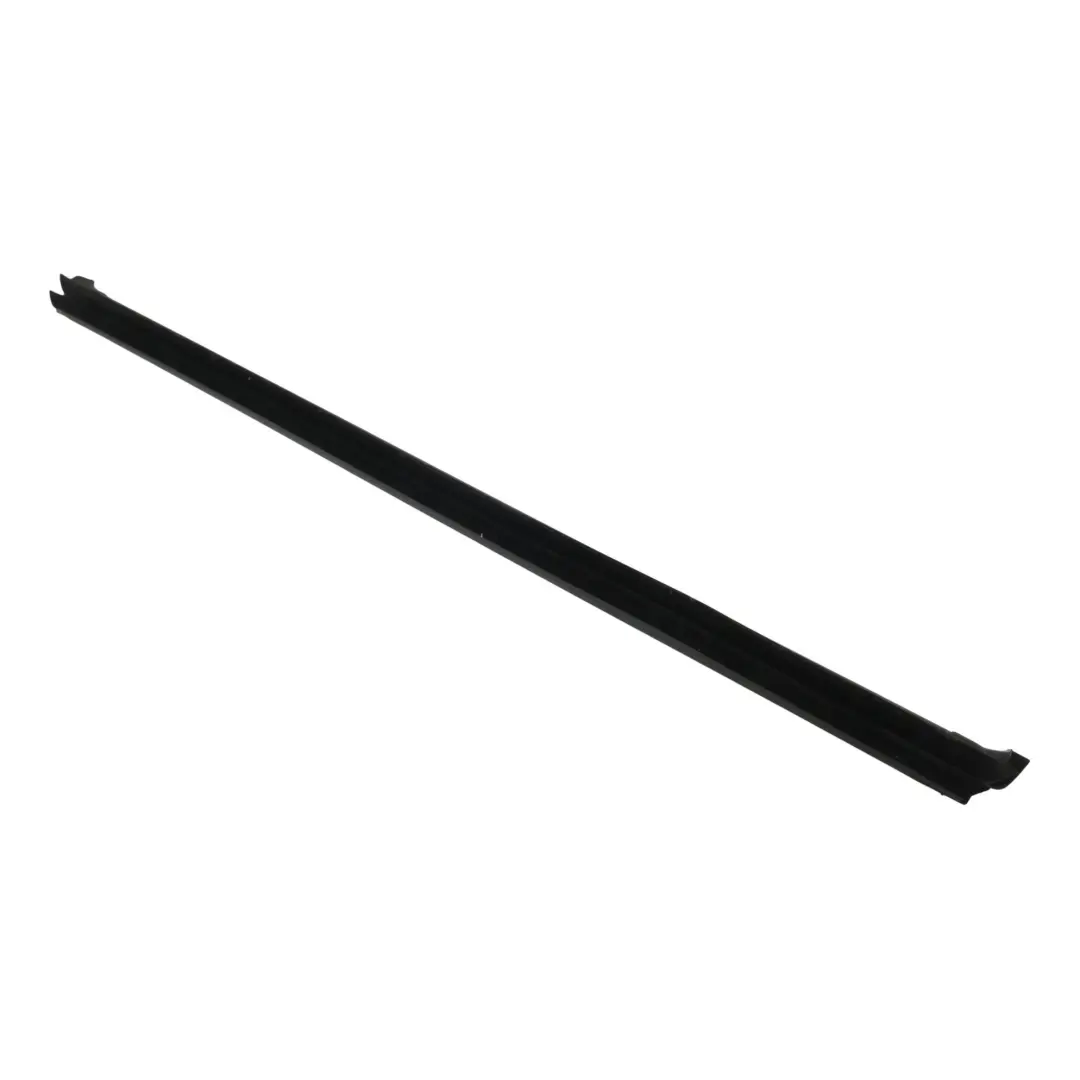 Joint Vitre Porte Arrière Gauche Inférieur pour Volkswagen Passat B7 à propos du numéro de pièce 3AF839471A Volkswagen Passat B7 Joint Vitre Porte Arrière Gauche Inférieur - SKU 3AF839471A - Numéro de pièce 3AF839471A