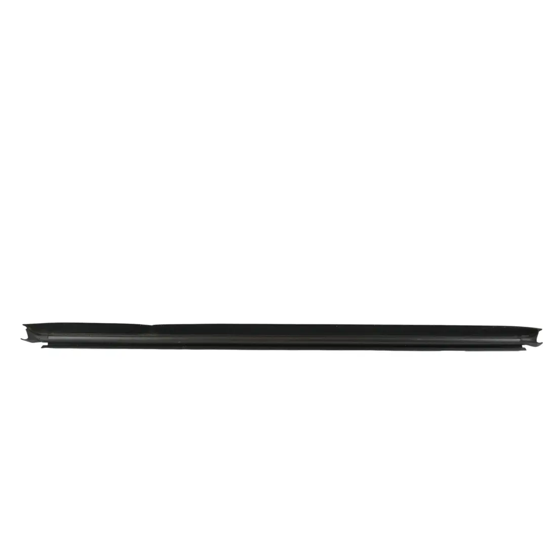 Junta Inferior Ventana Puerta Trasera Izquierda para Volkswagen Passat B7 con número de pieza 3AF839471A Volkswagen Passat B7 Junta Inferior Ventana Puerta Trasera Izquierda - SKU 3AF839471A - Número de pieza 3AF839471A