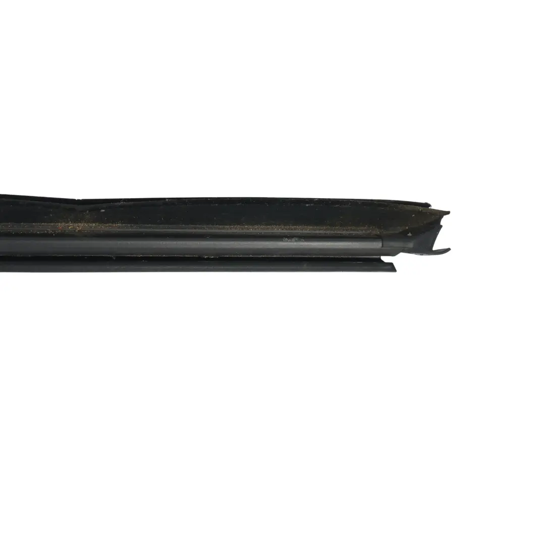 Volkswagen Passat B7 Guarnizione Finestrino Porta Post Inf Destra - SKU 3AF839472A - Numero di parte 3AF839472A