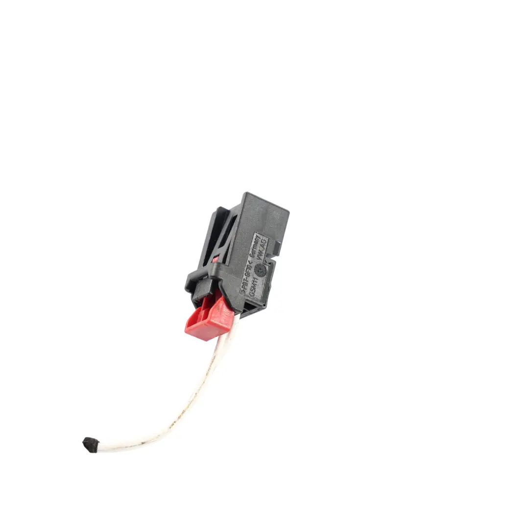 Volkswagen Passat B7 Wiązka Lampy Tylnej Wewnętrznej Lewa - SKU 3AF945093C-2 - Numer Części 3AF945093C