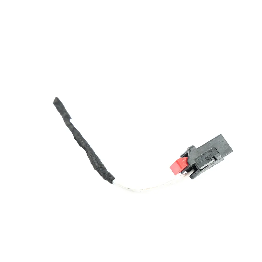 Volkswagen Passat B7 Wiązka Lampy Tylnej Wewnętrznej Lewa - SKU 3AF945093C-2 - Numer Części 3AF945093C