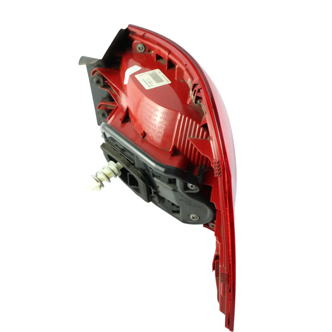 Rückleuchte Hinten Links für Volkswagen Passat B7 Kombi mit Teilenummer 3AF945095E Volkswagen Passat B7 Kombi Rückleuchte Hinten Links - SKU 3AF945095E - Teilenummer 3AF945095E