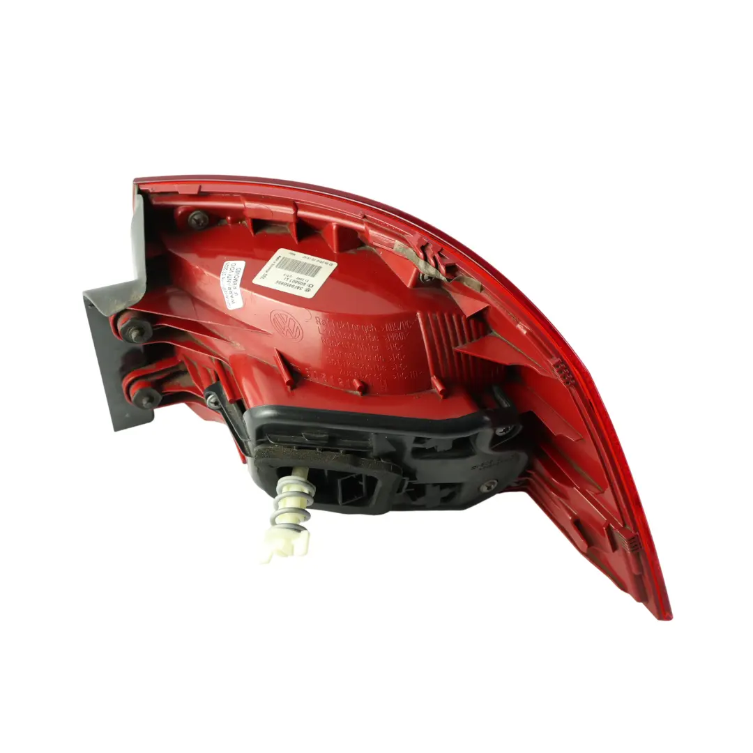 Tail Light Lamp Rear Left N/S to Volkswagen Passat B7 Estate with Part number 3AF945095E Volkswagen Passat B7 Estate Tail Light Lamp Rear Left N/S - SKU 3AF945095E - Part number 3AF945095E