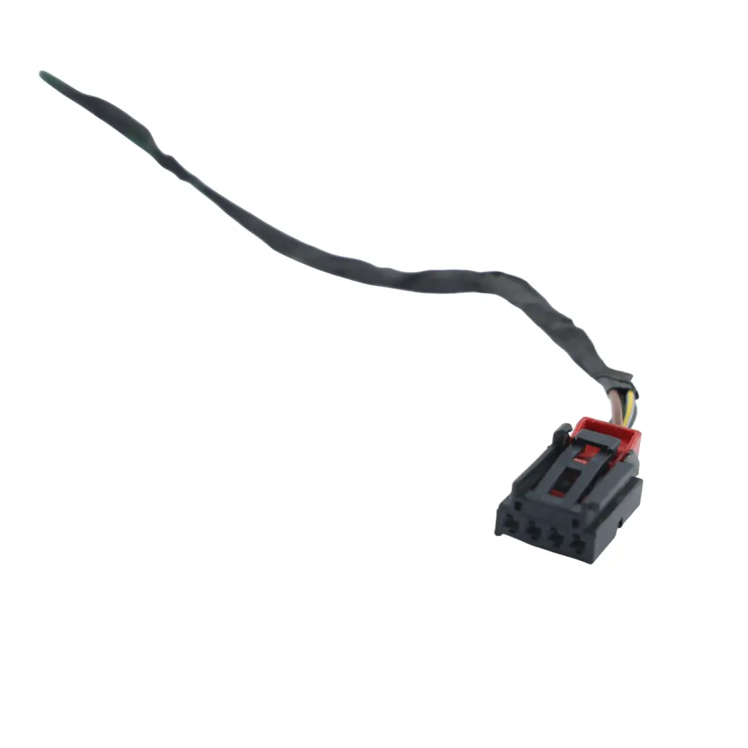 Wiązka Kabli Lampy Tylnej Prawa do Volkswagen Passat B7 Estate o numerze 3AF945096C Volkswagen Passat B7 Estate Wiązka Kabli Lampy Tylnej Prawa - SKU 3AF945096C-2 - Numer Części 3AF945096C