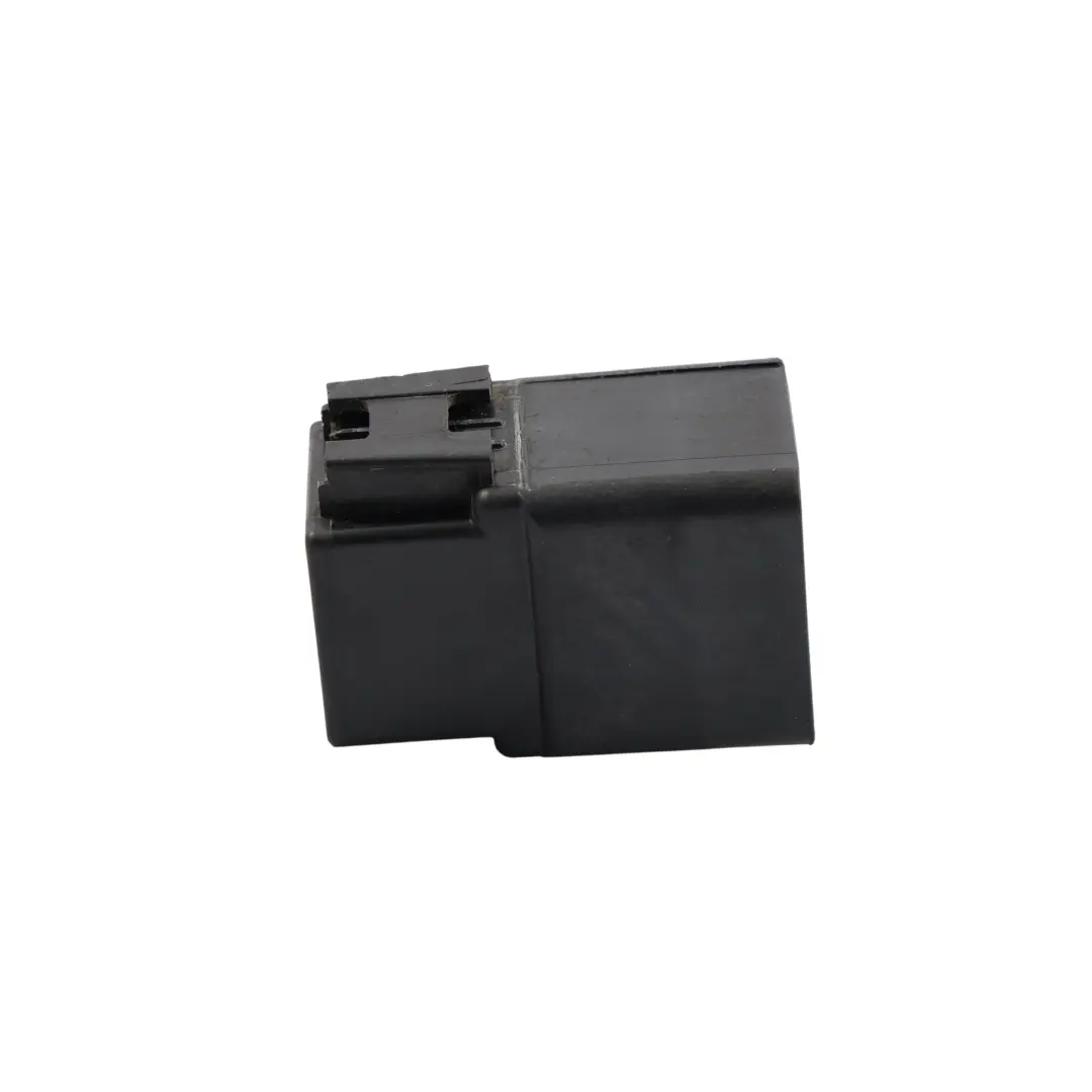 Volkswagen Golf 5G Caddy 2K Crafter SY Beheizte Scheibe Relais - SKU 3B0951253 - Teilenummer 3B0951253