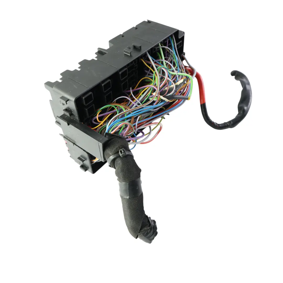 Mk6 Additional Fuse Box Relay Box Module Unit TKE4180109A to Ford Ranger with Part number 3B0K Ford Ranger Mk6 Additional Fuse Box Relay Box Module Unit TKE4180109A - SKU 3B0K-40104 - Part number 3B0K