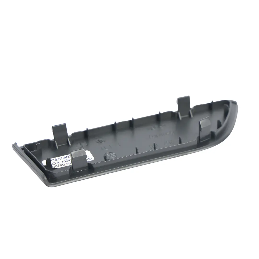 Türverkleidung Aschenbecher Blende Hinten Rechts für Volkswagen Passat CC mit Teilenummer 3C4857186 Volkswagen Passat CC Türverkleidung Aschenbecher Blende Hinten Rechts - SKU 3C4857186 - Teilenummer 3C4857186