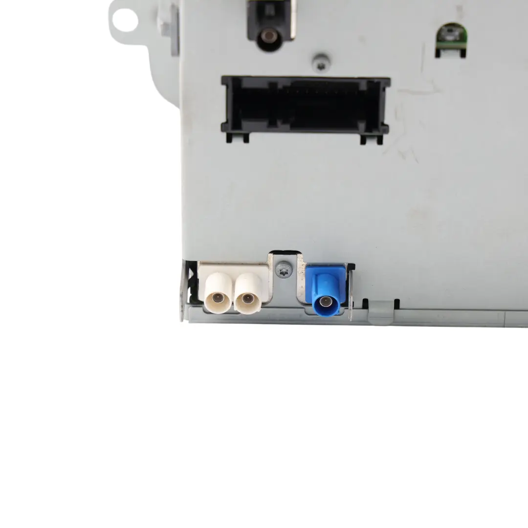 Volkswagen Tiguan 5N Passat B7 Autoradio GPS Unité Centrale - SKU 3C8035279G - Numéro de pièce 3C8035279G