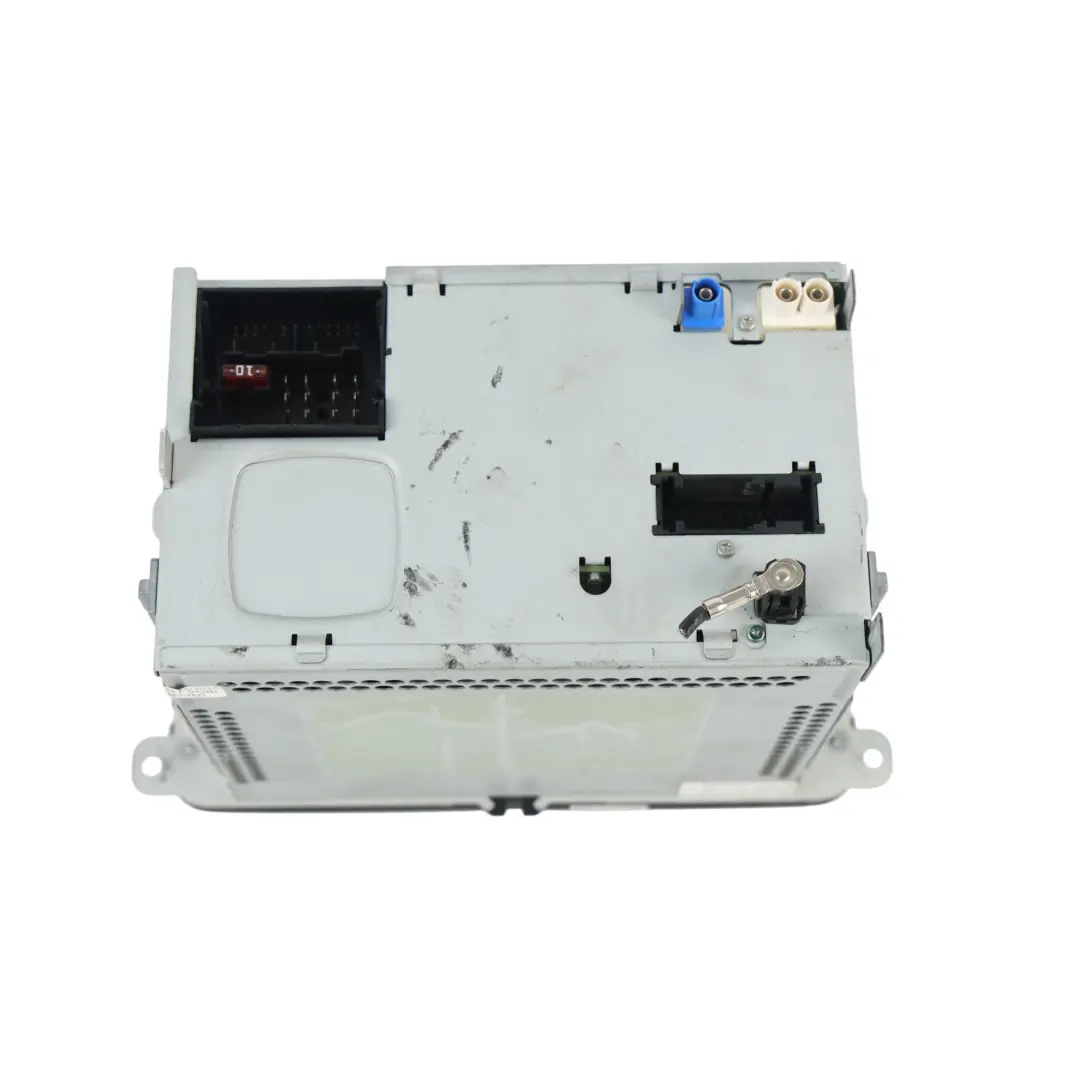 Multimedia Stereo Radio CD Player Head Unit für Volkswagen Passat CC mit Teilenummer 3C8035279S Volkswagen Passat CC Multimedia Stereo Radio CD Player Head Unit - SKU 3C8035279S - Teilenummer 3C8035279S