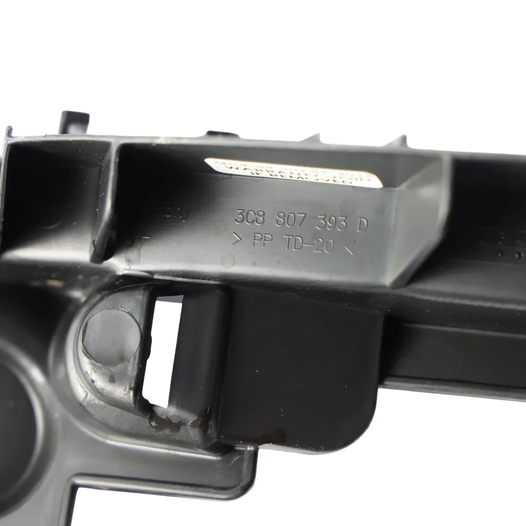 Stoßstange Halterung Halter Hinten Links für Audi A3 8P VW Passat CC mit Teilenummer 3C8807393D Audi A3 8P VW Passat CC Stoßstange Halterung Halter Hinten Links - SKU 3C8807393D - Teilenummer 3C8807393D