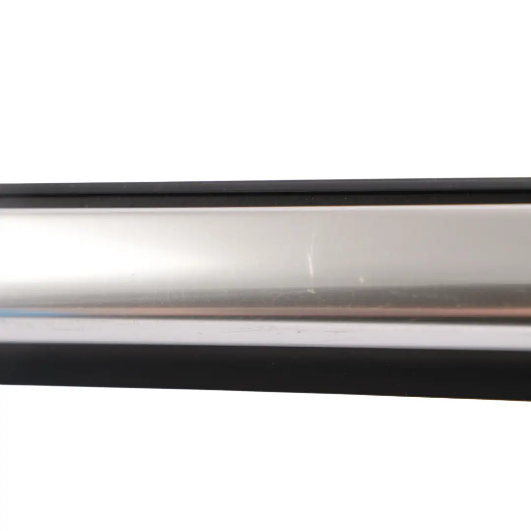 Window Aperture Seal Outer Front Right O/S to VW Volkswagen Passat CC with Part number 3C8837476H VW Volkswagen Passat CC Window Aperture Seal Outer Front Right O/S - SKU 3C8837476H - Part number 3C8837476H