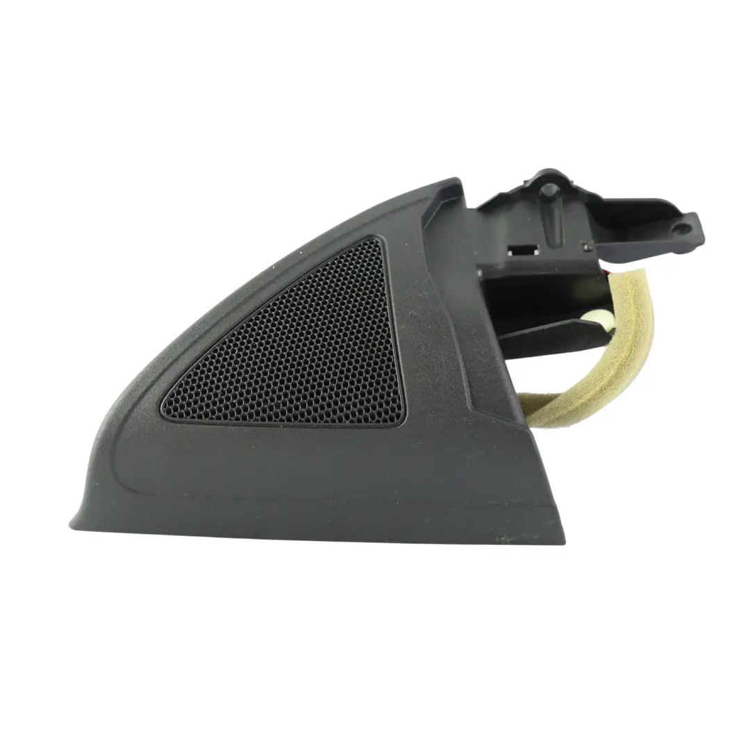 Copertura Triangolo Specchio Nero Sinistro per Volkswagen Passat CC con numero di parte 3C8837993E Volkswagen Passat CC Copertura Triangolo Specchio Nero Sinistro - SKU 3C8837993E - Numero di parte 3C8837993E