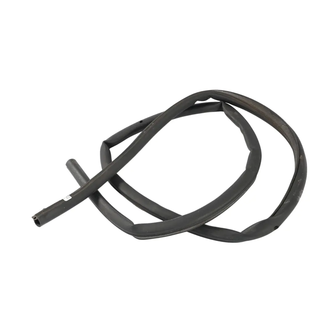 Junta Puerta Trasera Inferior Izquierda Derecha para Volkswagen Passat CC con número de pieza 3C8839701B Volkswagen Passat CC Junta Puerta Trasera Inferior Izquierda Derecha - SKU 3C8839701B - Número de pieza 3C8839701B