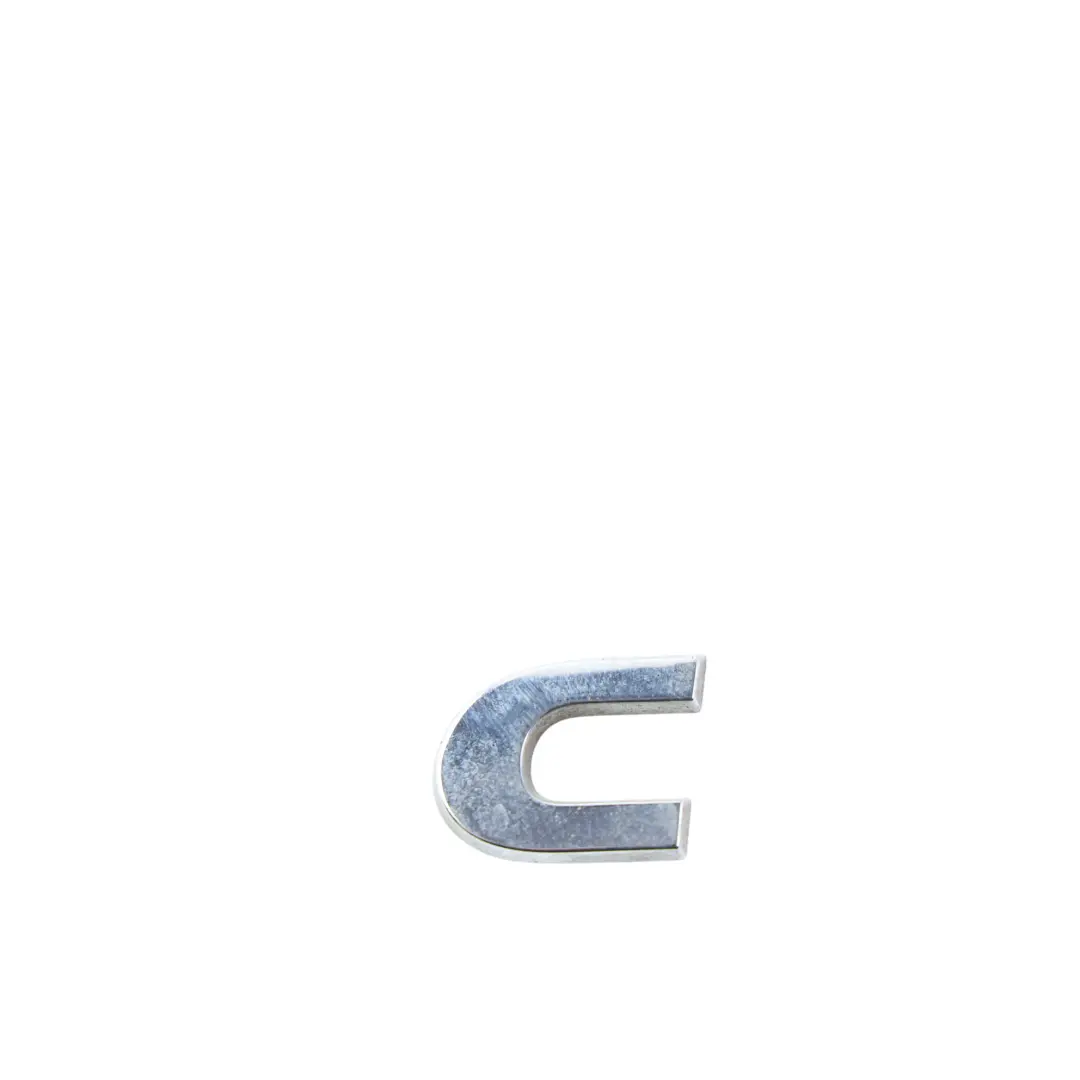Volkswagen Passat CC Heckklappe Emblem Schriftzug Kofferraum 3C8853687A - SKU 3C8853687D - Teilenummer 3C8853687D