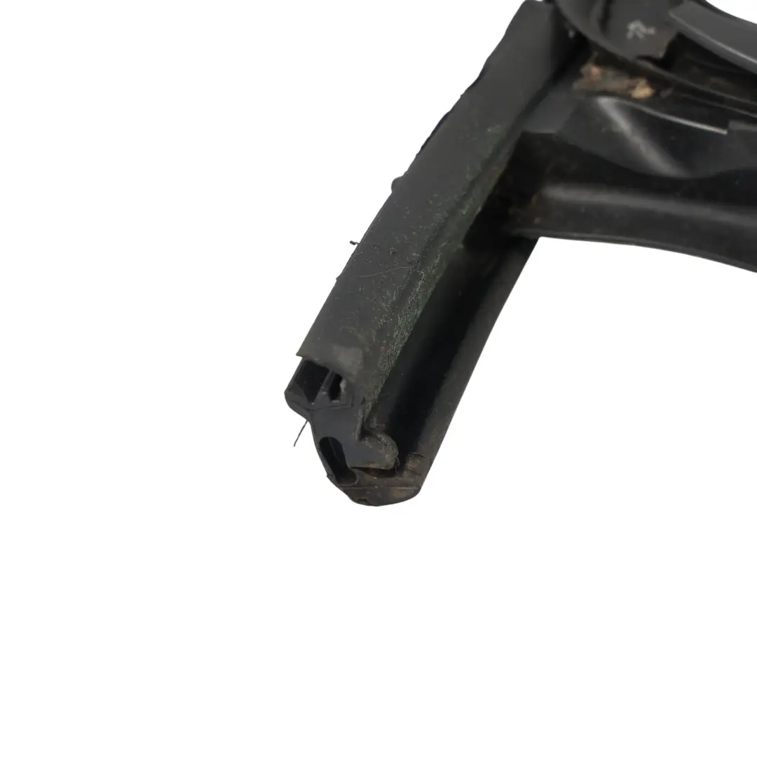 Junta Goma Puerta Delantera Superior Izquierda para Volkswagen Passat CC con número de pieza 3C8854543J Volkswagen Passat CC Junta Goma Puerta Delantera Superior Izquierda - SKU 3C8854543J - Número de pieza 3C8854543J