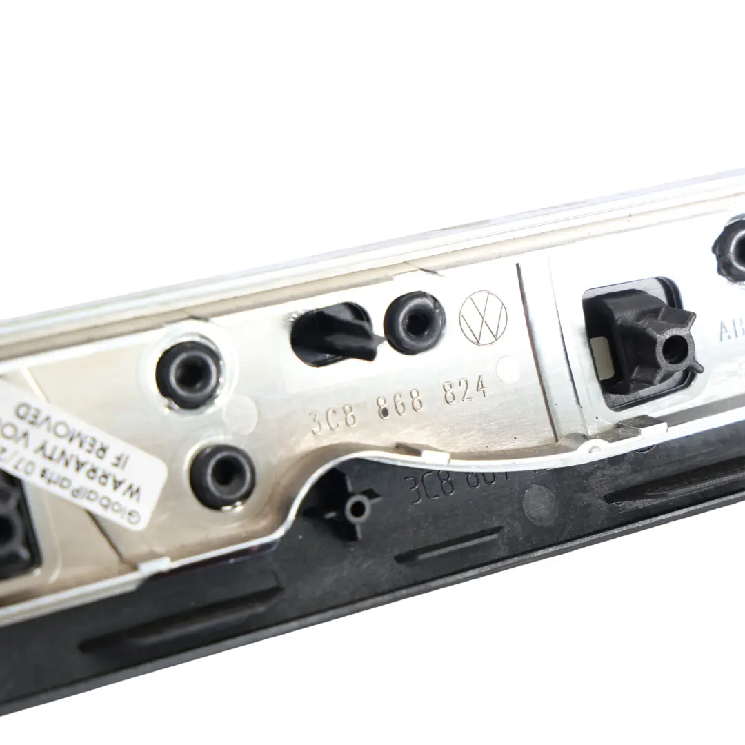 Volkswagen Passat CC Baguette Moulure Panneau Porte Arrière Droit Aluminium - SKU 3C8867420N - Numéro de pièce 3C8867420N