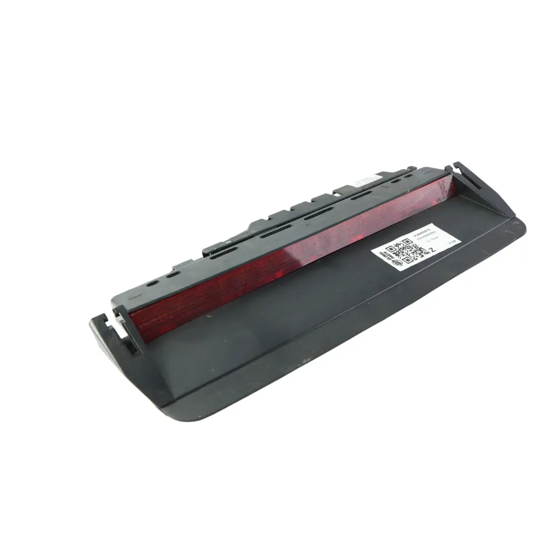 Volkswagen Passat CC Luz Freno Tercera Trasera - SKU 3C8945087B - Número de pieza 3C8945087B